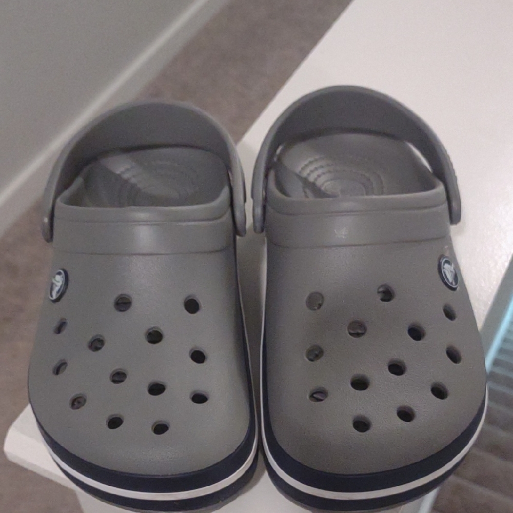 Crocs Kids Size 4